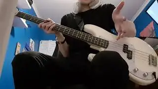 Day 4 of playing bass guitar