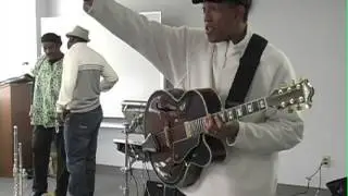 The Uncle Devin Show Teaches Kids Through Music in Huntington Station, NY