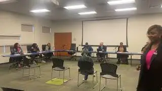 In heated meeting, Harvey library board attempts to oust treasurer from role