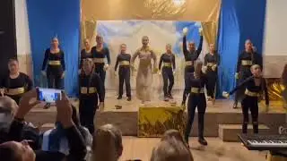 iglesia plaza España danza al incomparable