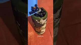 Jbl Flip7 with black balls