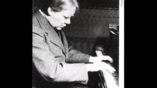 Edwin Fischer plays Brahms