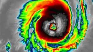 powerful Cyclone Anggrek taking on annular characteristics and expected to become a cat 4 01-25-24