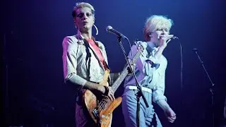 A Haunting Farewell of Sonic Perfection - Japan - Live at Hammersmith Odeon, 1982