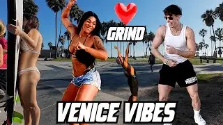 E-Bike with LAGRIND From Santa Monica to Venice Canal Historic District