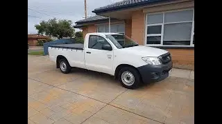 Установка фаркопа и фонарей на Hilux