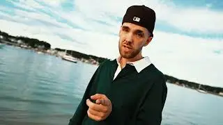 Fed Up (directed by Nic Violets)