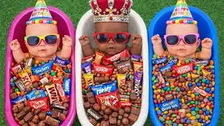 Full of Rainbow BathTubs Candy with M&M's & Magic smile cutting video 