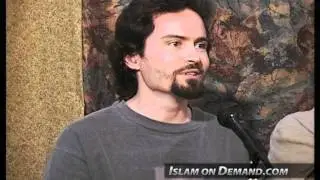Are Muslims Allowed to Serve in the Military? - Sulayman Nyang and Hamza Yusuf