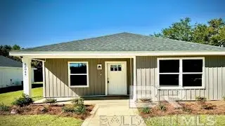 22045 7th St, Silverhill, AL Presented by Stephanie Wheeler.