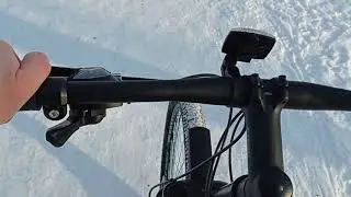 Winter cycling without winter tires and no slip MTB