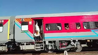 first LHB run devagiri express csmt=sec #lhbcoaches #devgiriexpress #nanded
