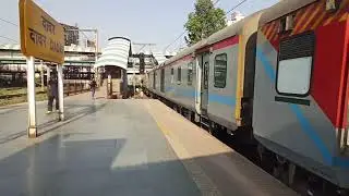 12139 Sewagram express departure from Dadar station. Mumbai CSMT to Nagpur. 