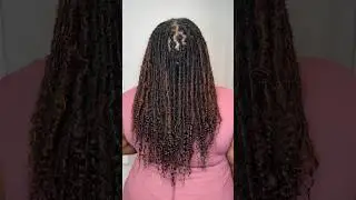 Fine hair can get an amazing loc experience too. See more instagram @hermusestudio #permanentlocs