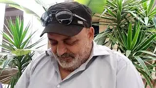 عم صلاح يحكي على الحرقة في تونس ههههه