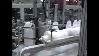 Uniloy UR65 for 2 Liter Dairy Container Production