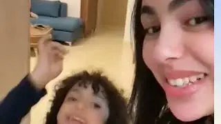 ساره كذبت على مريم واحد الكذبه ومريم فضحتها في اللايف دخلت تجمعوا شنو قالت لها