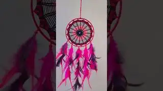 #handmadedreamcatcher #handmadehomedecor #creativity #diy #handmadegifts#dreamcatcherlover