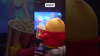 我发现看电影吃东西会很舒服#搞笑#边吃边看剧#嘴替#看电影吃什么零食