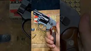 Лёгкие пальцы с уникальным револьвером Rossi .38