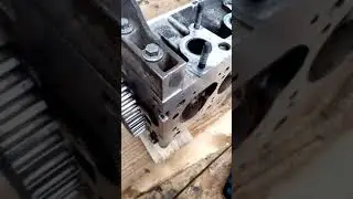 косяк головки Рено 1.4 часть 2