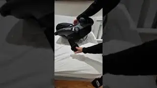 How to remove car seat adapters from maxi cosi pebble car seat