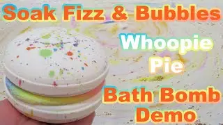 Soak Fizz & Bubbles - Funfetti Whoopie Cake Bath Bomb DEMO!