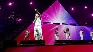 Two Left Feet - Pyramide Tour - M Pokora - HD - Hall Tony Garnier (Lyon) (11/12/19)