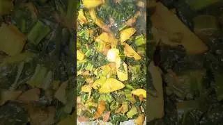 saag aloo #nepali #food #lifeunfiltered #foodieshorts #sistersshorts
