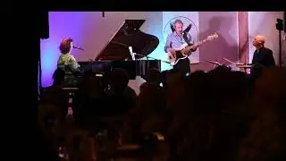 Liane Carroll Trio 'You dont know me'