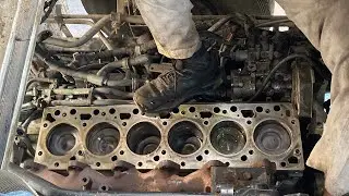 How To Install Engine Piston #enginerebuilding #enginerepair #cummins #engine