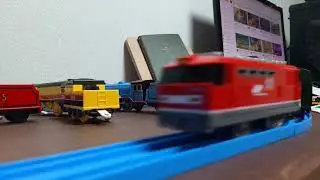 Plarail Train Run - Diesel Engine with the express coaches