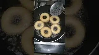easy mini doughnuts 🍩 frying #frying #doughnuts
