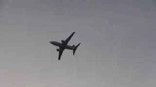 Windrider 737 Touch 'N Goes