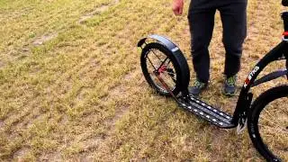 Uwe-Radant.com: Gel&auml;ndeg&auml;ngiger Cross II Dogscooter