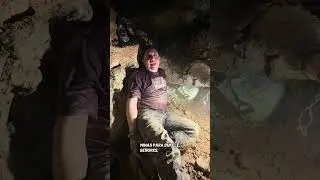 Trabajando para el Presidente salvadore&ntilde;o Bukele extrayendo tierras raras.