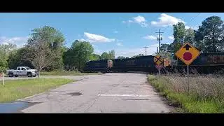 CSX L657 runs the Wye at Devine Jct Columbia SC