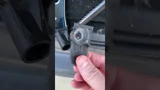 @IrisPPG oops. #paramotor repair. Quick and easy. #percussive #maintenance