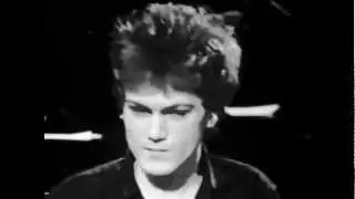Ultravox _ (John Foxx) _ The Man Who Dies Everyday _  Live _  1979