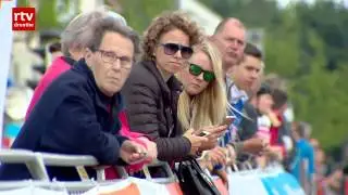 Nagengast en Uiterwijk Winkel net naast podium NK Tijdrijden