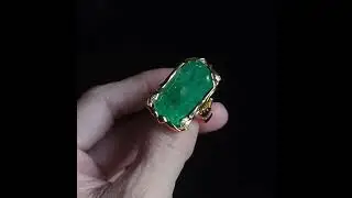 SIJS: Large Art Nouveau Emerald Ring Realm