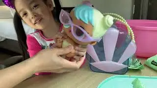 Unboxing an ooh la la L.O.L baby surprise!
