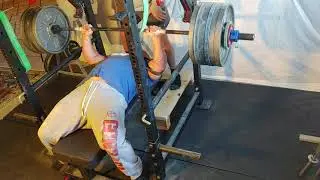 Matt Cussins 600lbs Bench Press.