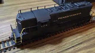 Athearn Blue Box GP9 P.R.R. #7132