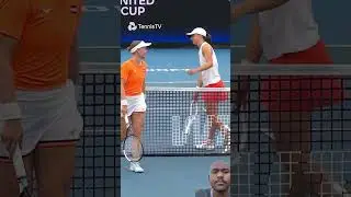 Swiatek Attempted The Impossible Shot #tennis #tennismatch #usa #usashorts #newvideo #shorts