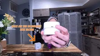 Rechargeable and Durable Mini Desktop Vacuum w/Accessories