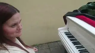 Open Piano Mozartplatz 😊1