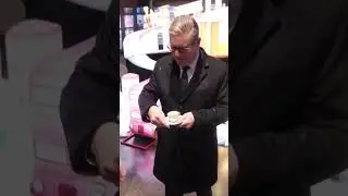 Визит Кира Стармера в Китай, полный сказок: премьер-министр посетил шанхайский сад Ююань | Новост...