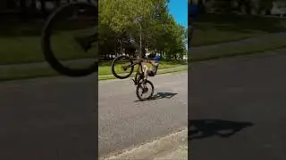 No foot can can brake tap wheelie #bikelife #shorts #fyp