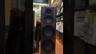 MONITOR AUDIO SILVER 7G  รุ่น SILVER-300(สี CARBON BLACK METALLIC LIMITED ) ขับด้วย Marantz Model 60